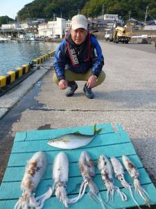 ヤエン&エギでアオリ狙い　青物も釣…