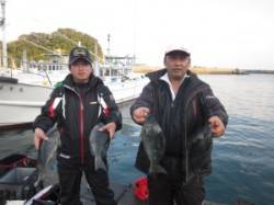 串本の磯　フカセでグレ・イサギの釣果　イサ…