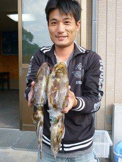 湯浅の磯、イカウキ釣りとヤエンの釣果