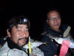 釣友とノンビリお喋りしながらアジング～♪