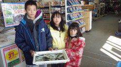 新芳養漁港　サビキのアジ釣り好調☆