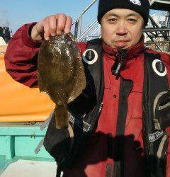 岸和田一文字では投げでカレイが釣れてます♪