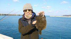 都志 投げ釣りのキス狙いはマコガレイの嬉しい外道も