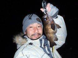 今シーズン初陸っぱりメバリングで23.5㎝のメバル♪