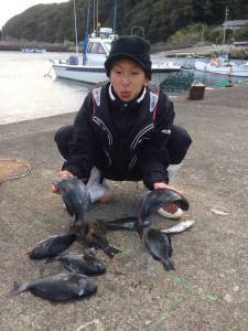 グレは喰い渋め？萩尾の磯でフカセ釣り釣果