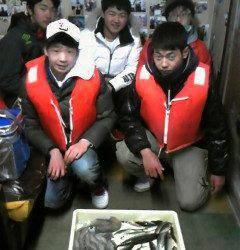 旧一文字赤灯で1.5キロのタコあがってます