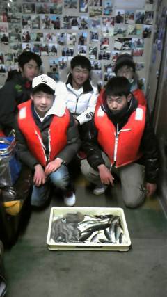 旧一文字赤灯で1.5キロのタコあがってます…