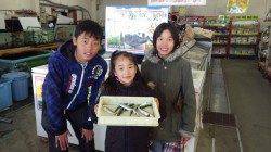 みなべ堺堤防灯台下でのお子様釣果　サビキで青アジ