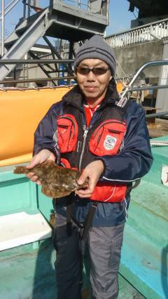 沖の北他でカレイ★青イソメを使っての投げ釣…