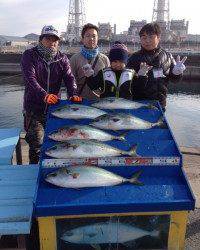 マリーナシティ海洋釣り堀で青物を楽しみました♪