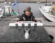 黒島の磯でエギング　ヒットカラーはピンクと…