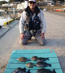 神谷一文字　カゴ釣りでグレ＆サンバソウの釣果