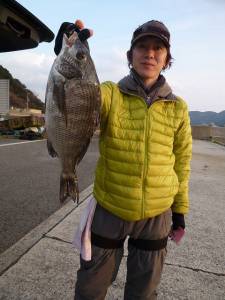 神谷の磯　カゴでグレ・フカセでチヌ