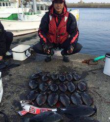 いいサイズが釣れています！サバの壁でフカセグレ