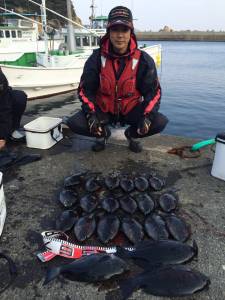 いいサイズが釣れています！サバの壁でフカセ…