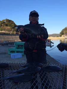 串本東部、40cmのオーバーのグレも釣れました！