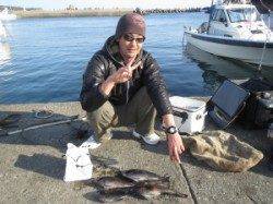 赤島の三角・エンイチでのボイルフカセ釣果