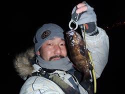 ボトムワインドで手強いアフターのメバルをゲ…