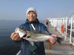 尼崎市魚つり公園　ウキ釣りでハネ＆チヌの釣…