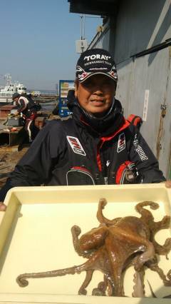 沖の北で800gのタコ2杯GET！