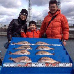 マリーナシティ海洋釣り堀で初めてマダイ釣りました♪