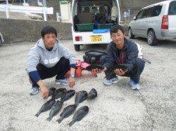 丸島で10匹、沖の赤島で23匹！フカセグレ釣果