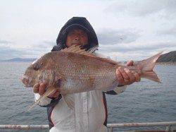 【13日】須磨海づり公園で65cmのマダイ！