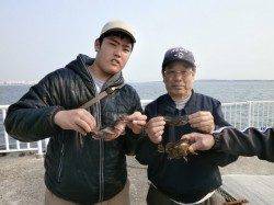 南港海釣り公園　今日はガシラが好調の日