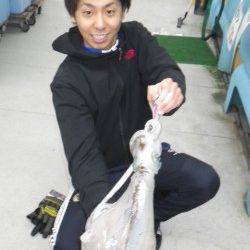 白浜町袋にてエギングでアオリ1.25kg！ いい引きでした♪