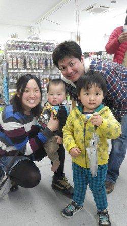 見草　魚に寄ってきたアオリをエギングでゲット