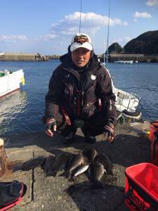 出雲崎の磯グレよく釣れてます☆