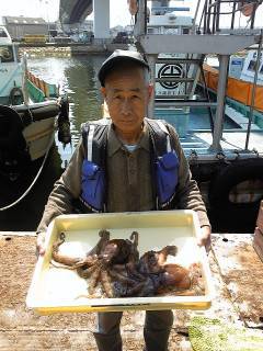 沖一文字北 タコ2ハイで2.5キロの釣果