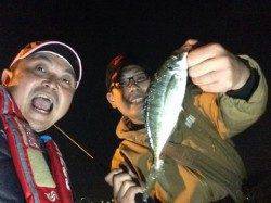 28.6cmのデカアジを常吉大橋でキャッチ！