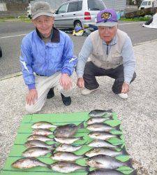 神谷沖一文字内向きで良型イサギ好釣果