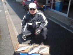 雨で激シブのなか中層で26cmブルーバック〜志筑でメバリング