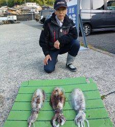 沖一文字・神谷一文字のヤエン釣果〜1.4kgのアオリイカ