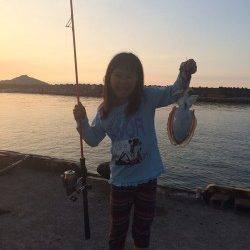 和田　波風強い中でのエギングでコウイカがヒット☆