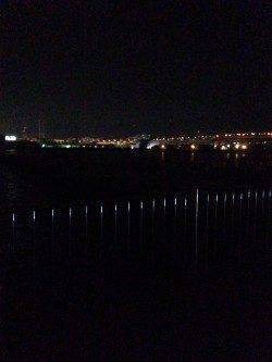 芦屋浜でグレ釣り〜電気ウキが海中にひきづり込まました