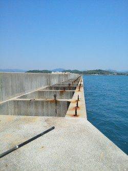 南塩谷のケーソンでフカセ釣り、グレ・チャリコ・ベラ