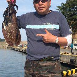 香住東港　アオリイカ狙いのランガンもコウイカの釣果