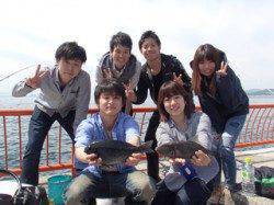 平磯海づり公園 胴突仕掛でグレ32cm&ウマヅラハギ32cm