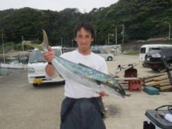 アシカでのキャスティングで大型ヒラマサ&a…