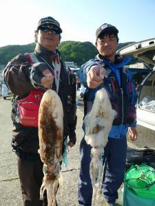 沖一文字内向きでアオリイカ、ヤエンでの釣果…
