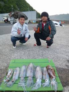 神谷の渡船　ヤエンでアオリイカの釣果出てま…