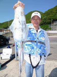 神谷一文字　ヤエンのアオリイカ釣果