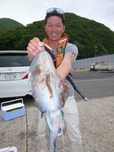 神谷一文字のエギング釣果〜キロUPのアオリ…