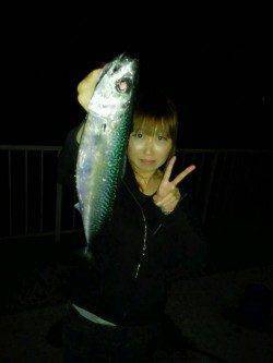 大蔵海岸ウキ釣りで2匹、引き釣りで1匹のサバ〜まだまだ狙えます！