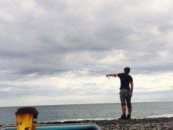 煙樹ヶ浜　シュアジグングでツバス2尾　マゴチはバラシ