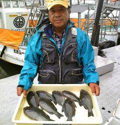 沖の北にてグレが好調でした