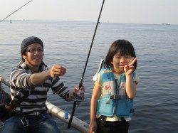 尼崎市魚つり公園　サビキのカタクチイワシ継続中